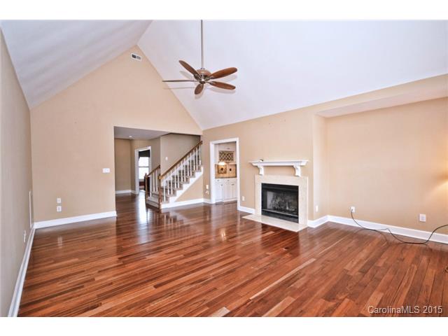 19931 Chapel Point Ln, Cornelius, NC 28031 photo 3