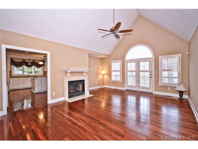 19931 Chapel Point Ln, Cornelius, NC 28031 photo 4