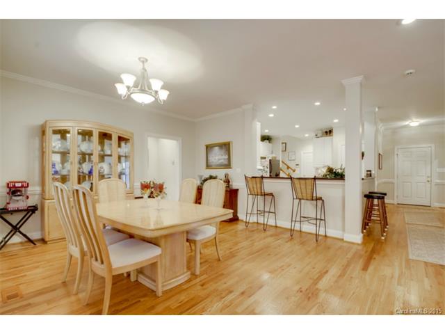 6601 Fox Ridge Cir, Davidson, NC 28036 photo 16