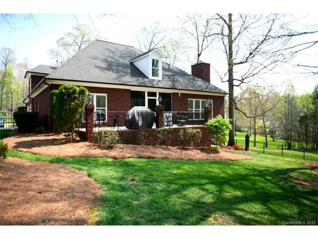 6601 Fox Ridge Cir, Davidson, NC 28036 photo 4