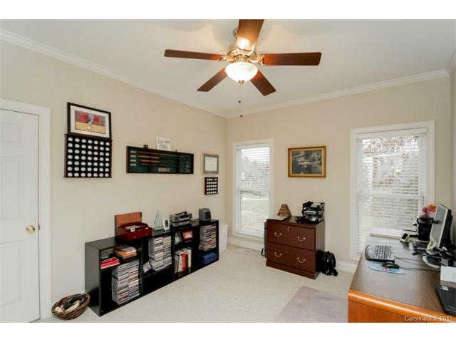 6601 Fox Ridge Cir, Davidson, NC 28036 photo 21