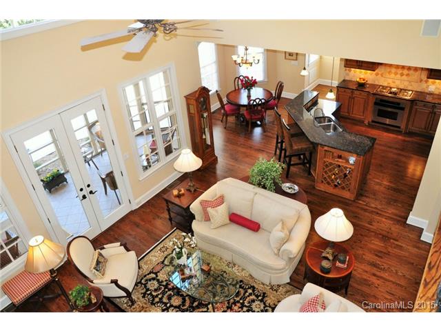 19305 Overleaf Ln, Davidson, NC 28036 photo 2