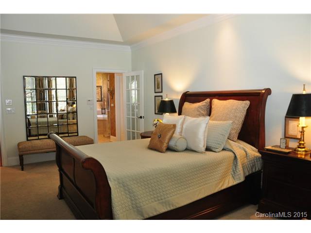 19305 Overleaf Ln, Davidson, NC 28036 photo 11