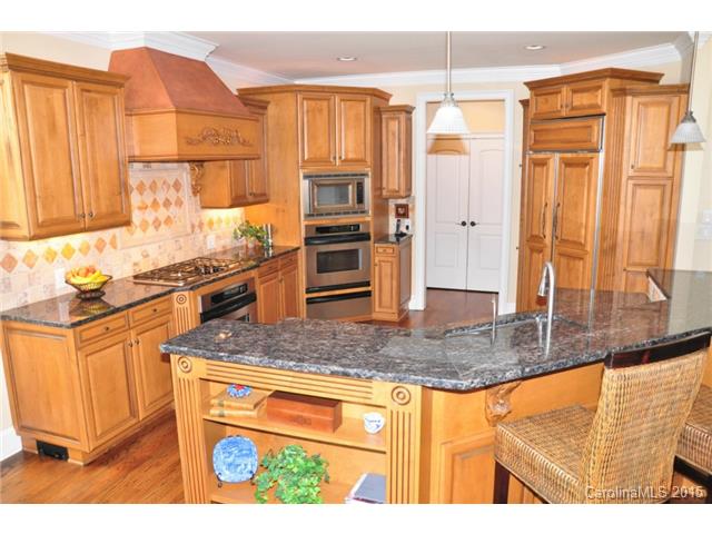 19305 Overleaf Ln, Davidson, NC 28036 photo 5