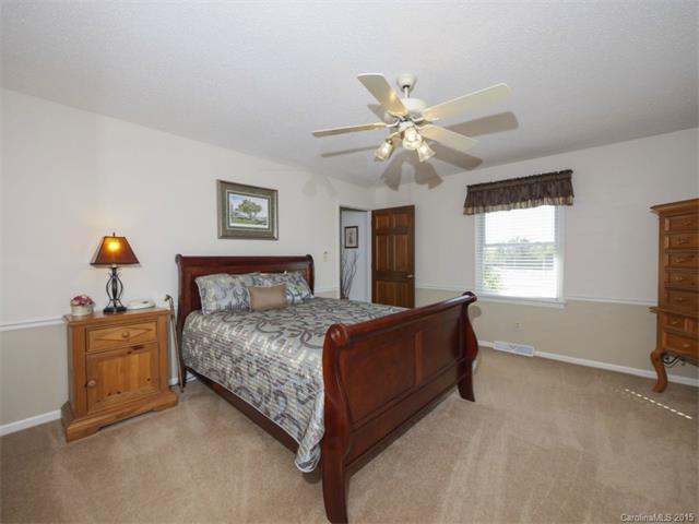119 Guilford Rd, Harmony, NC 28634 photo 16