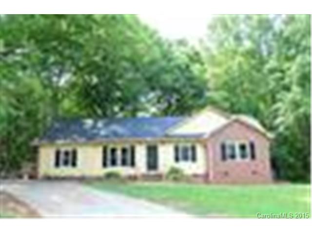2202 White Pine Ct, Lancaster, SC 29720 photo 1