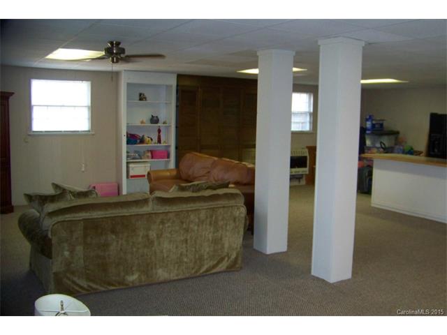 413 2nd Avenue Ne Pl NE, Conover, NC 28613 photo 23