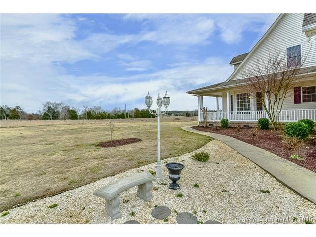 720 River Rd, Union, SC 29379 photo 2