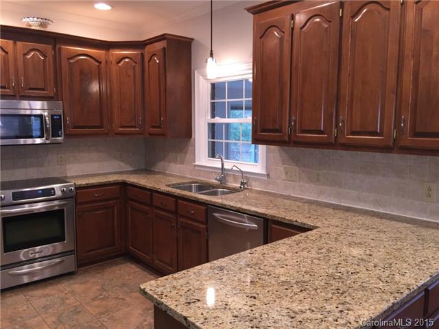 5385 Stone Brook Ct, Davidson, NC 28036 photo 9