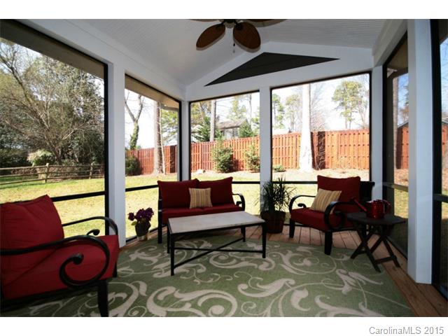 20912 Island Forest Dr, Cornelius, NC 28031 photo 6