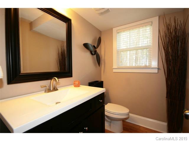 20912 Island Forest Dr, Cornelius, NC 28031 photo 11