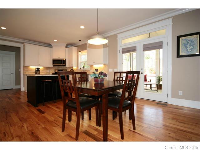 20912 Island Forest Dr, Cornelius, NC 28031 photo 5