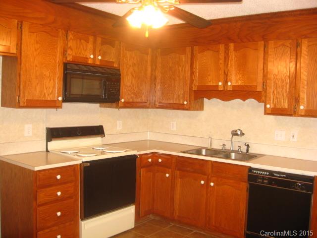 211 Rainbow Dr, Stanley, NC 28164 photo 5