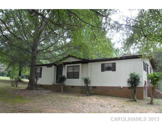 119 Robert Rd, Crouse, NC 28033 photo 1