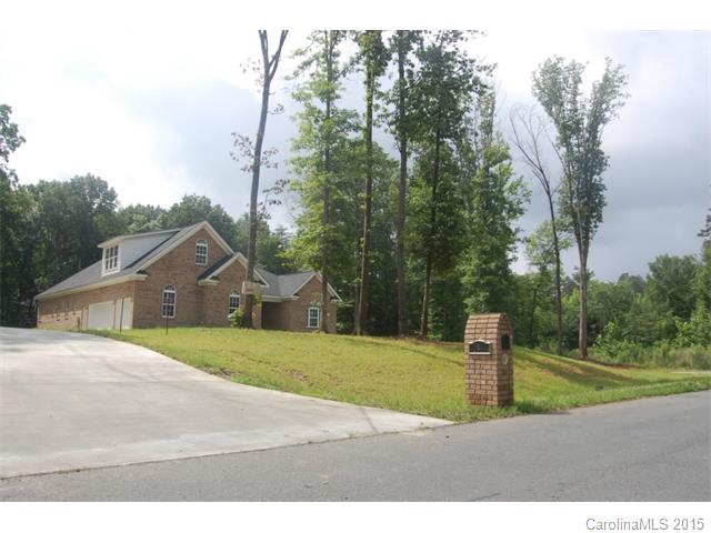 2918 Duck Point Dr, Monroe, NC 28110 photo 2