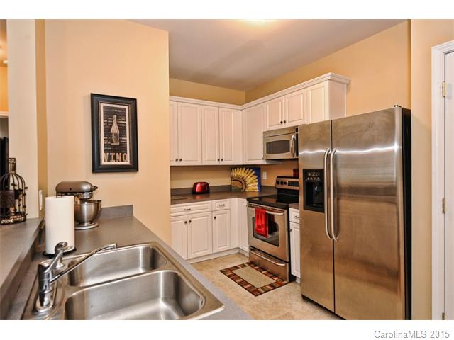 18711 Ruffner Dr #2c, Cornelius, NC 28031 photo 4