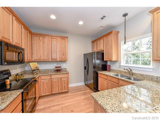 19129 Celestine Ln, Cornelius, NC 28031 photo 10
