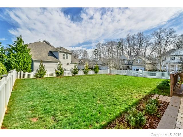 17825 Overland Forest Dr, Cornelius, NC 28031 photo 23