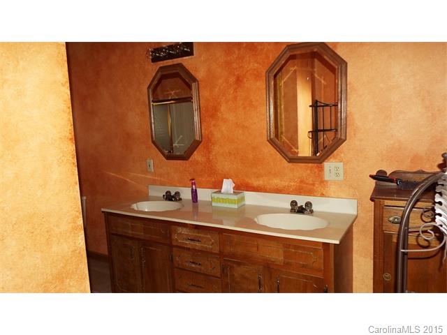 952 Mccaskill Rd, Biscoe, NC 27209 photo 8