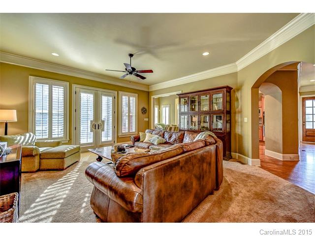 18202 Old Arbor Ct, Davidson, NC 28036 photo 8