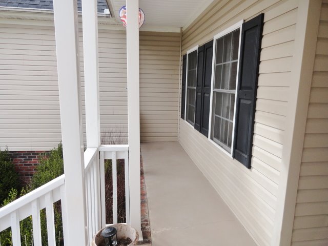 2032 Roadrunner Rd, Clover, SC 29710 photo 3
