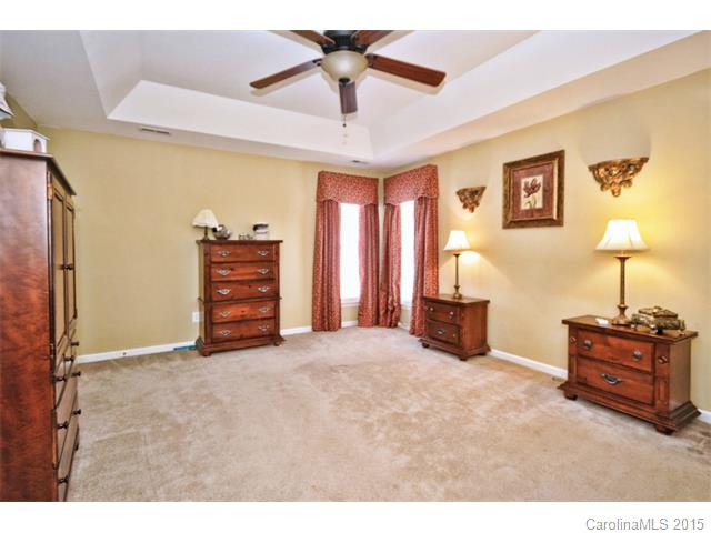 574 Lansfaire Ave, Concord, NC 28027 photo 8