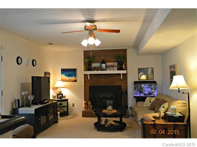 6728 Nutcracker Pl, Charlotte, NC 28212 photo 11