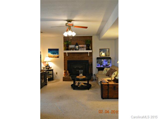 6728 Nutcracker Pl, Charlotte, NC 28212 photo 12