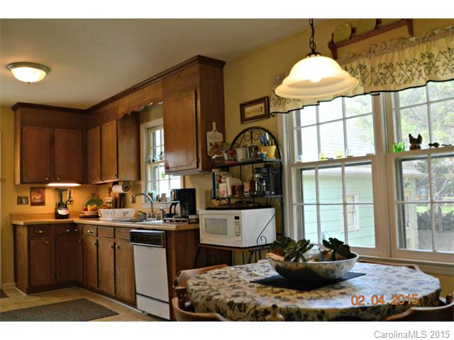 6728 Nutcracker Pl, Charlotte, NC 28212 photo 9