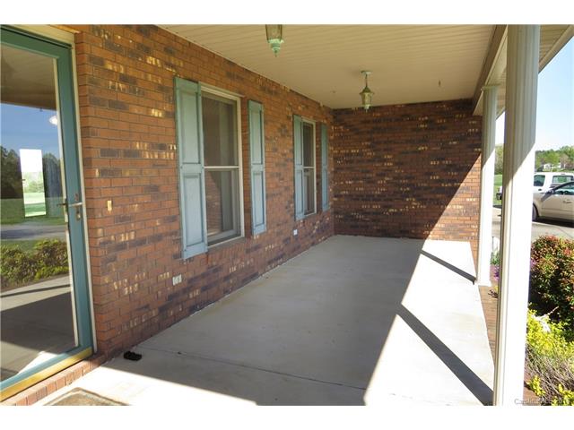654 E Memorial Hwy, Harmony, NC 28634 photo 8