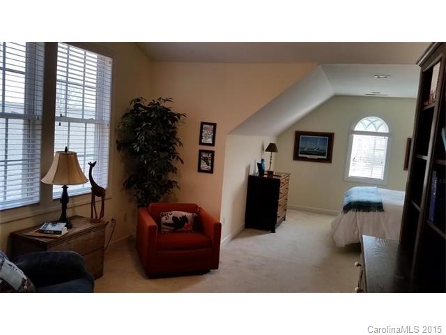 19003 Hampton Woods Ct, Cornelius, NC 28031 photo 13