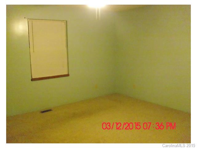 133 Bb Ln, Hiddenite, NC 28636 photo 10