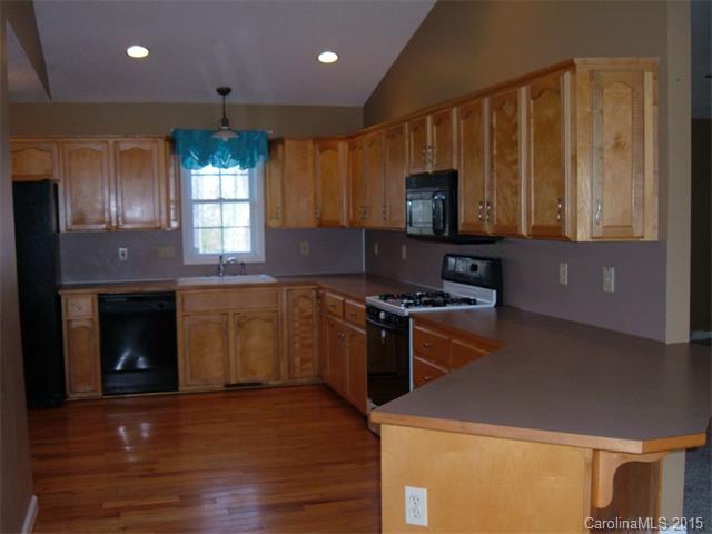 3527 E North Corner Rd, Lancaster, SC 29720 photo 5