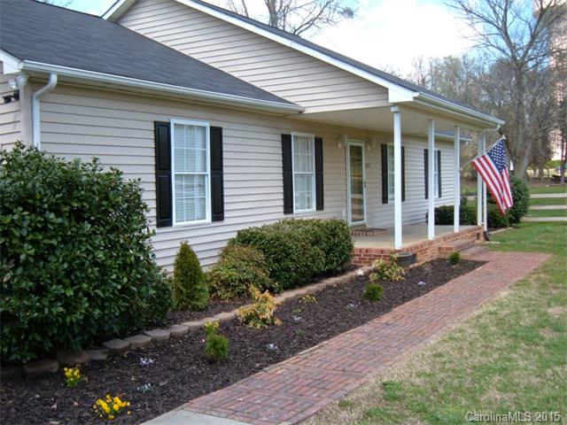 3527 E North Corner Rd, Lancaster, SC 29720 photo 3