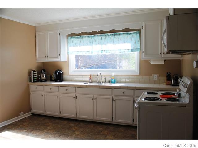306 E 24th St, Kannapolis, NC 28083 photo 12