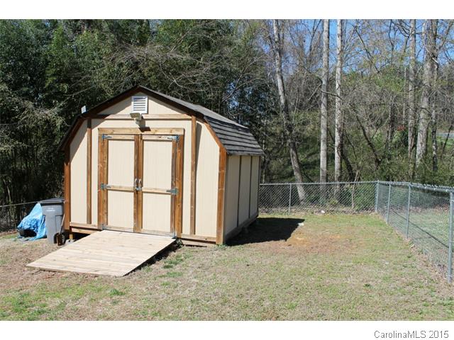 306 E 24th St, Kannapolis, NC 28083 photo 3