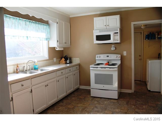306 E 24th St, Kannapolis, NC 28083 photo 11