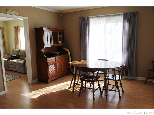 306 E 24th St, Kannapolis, NC 28083 photo 5