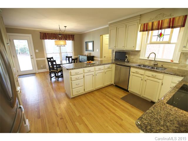 809 Cithara Dr, Matthews, NC 28105 photo 6