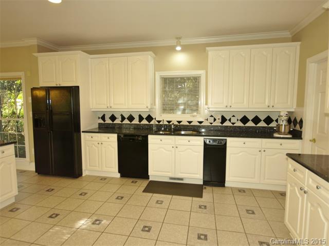 19004 Mountainview Dr, Cornelius, NC 28031 photo 7