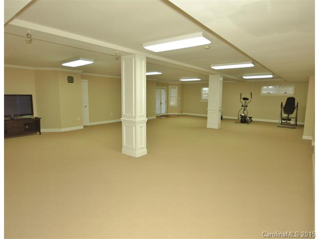 19004 Mountainview Dr, Cornelius, NC 28031 photo 13