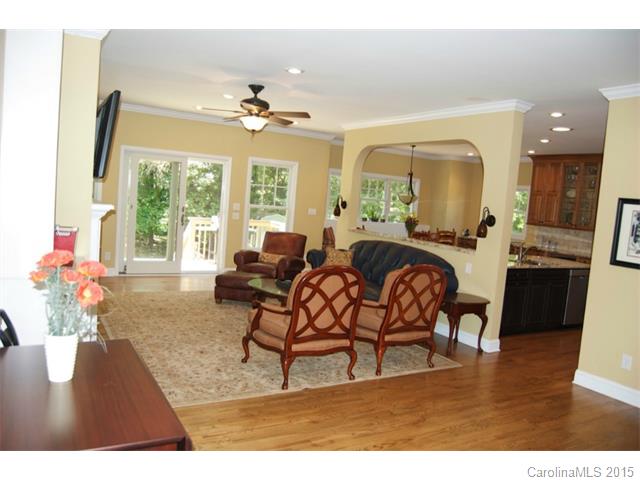 190 S Kimberly Rd, Davidson, NC 28036 photo 6