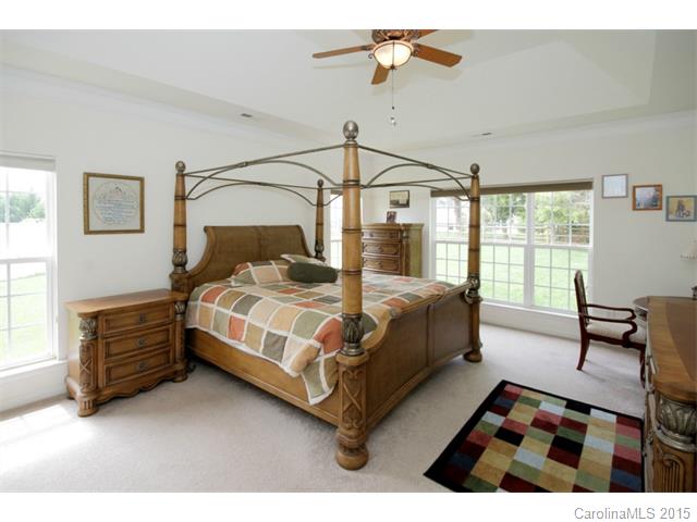 7471 Common Oak Dr, Stanley, NC 28164 photo 9