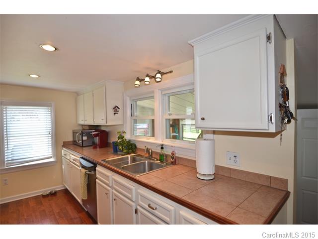 401 Kinder Rd, Harmony, NC 28634 photo 14