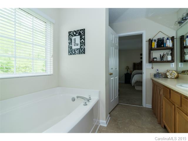 1012 Omaha Dr, Monroe, NC 28110 photo 12