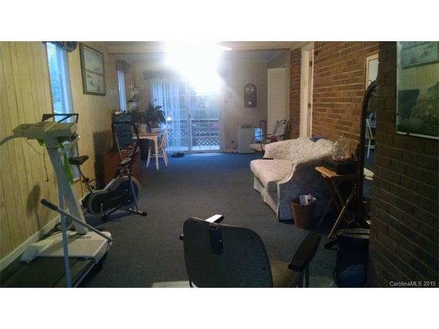 19601 Bustle Rd, Cornelius, NC 28031 photo 9