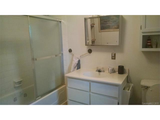 19601 Bustle Rd, Cornelius, NC 28031 photo 11