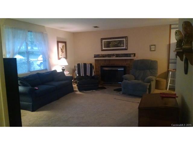 19601 Bustle Rd, Cornelius, NC 28031 photo 5