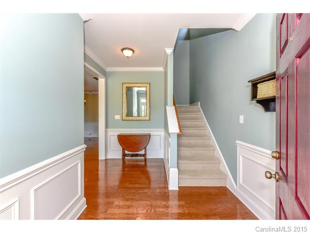 18721 Ruffner Dr, Cornelius, NC 28031 photo 2