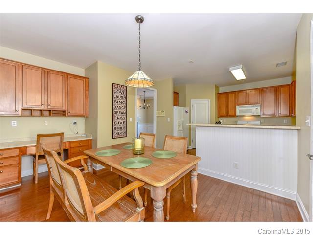 18721 Ruffner Dr, Cornelius, NC 28031 photo 9